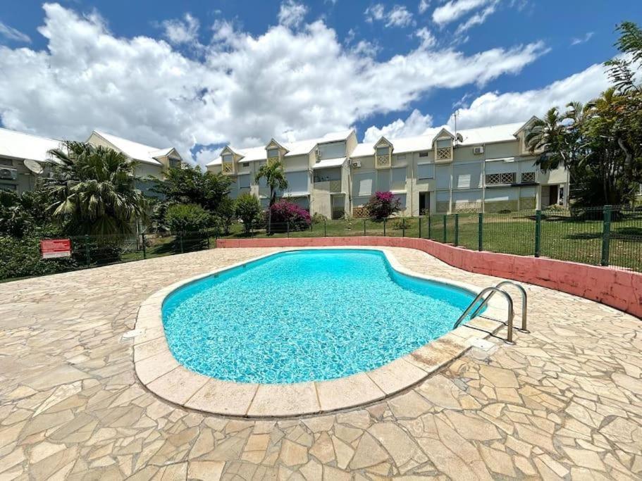 Le Studio Oncle Sam - Acces Piscine Et Plage Le Gosier  Zewnętrze zdjęcie